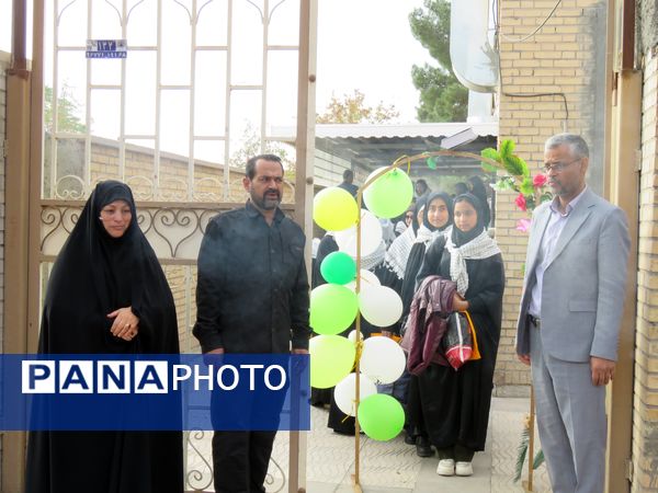 برگزاری جلسه توجیهی و اعزام دانش‌آموزان به راهیان نور خلیل آباد