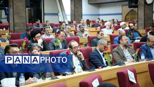 مراسم بزرگداشت استاندار شهید پرواز اردیبهشت در قم