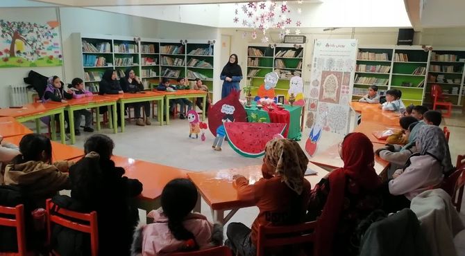 گرامیداشت آیین‌های یلدایی با حضور اعضا و والدین در کانون پرورش فکری تویسرکان