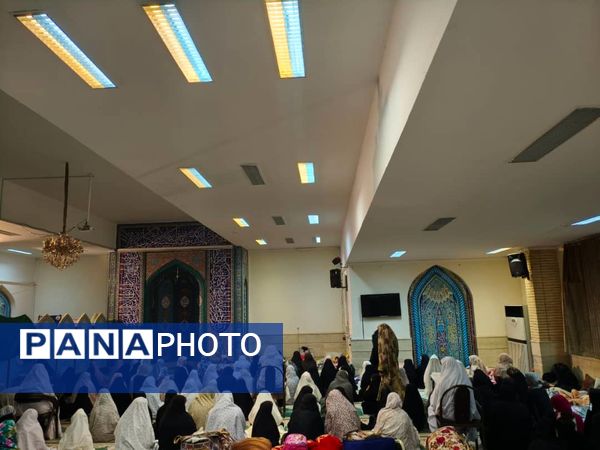 لحظات ناب اعتکاف دانش‌آموزی دختران در جاسک