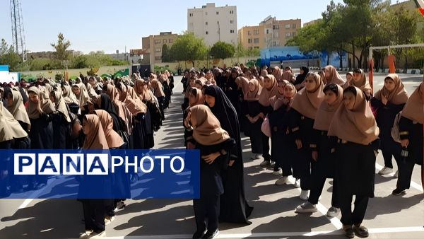 المپیاد ورزشی درون مدرسه ای در دبیرستان نورالهدی ناحیه ۷ مشهد