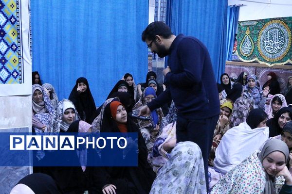 شبِ خلوتِ دل‌ها، آغاز اعتکاف دانش‌آموزی صفادشت در مسجد اباصالح الهمدی