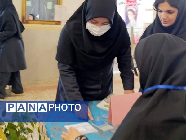 انتخابات مدرسه‌ای در دبیرستان هیات امنایی مطهره گالیکش