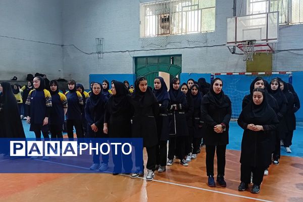 اختتامیه مسابقات والیبال دانش‌آموزان دختر مدارس شهرستان قرچک