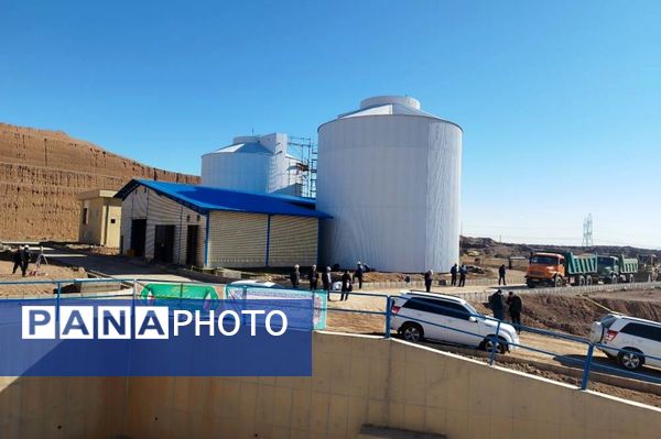 بازدید معاون اجرایی رئیس‌جمهور از طرح فاضلاب پرند