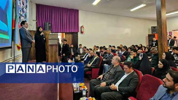 گرامیداشت روز دانشجو در دانشگاه آزاد اسلامی نظرآباد 