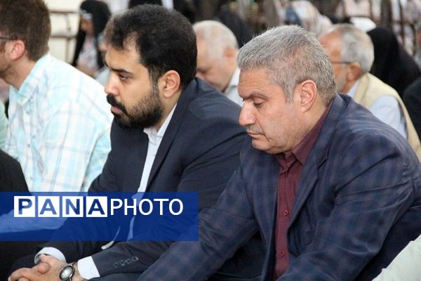 برگزاری نماز جمعه شهر قیامدشت با حضور رئیس اداره آموزش و پرورش ناحیه یک شهرری