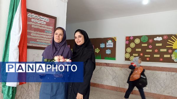 حال و هوای دانش آموزان در آغاز سال تحصیلی در دبستان نیایش۲ 