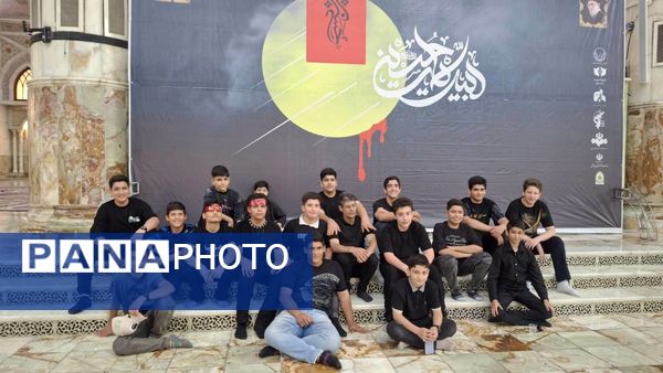فرهنگیان منطقه ۱۴ تهران، به سرداران شهید جنگ ۱۲ روزه ادای احترام کردند