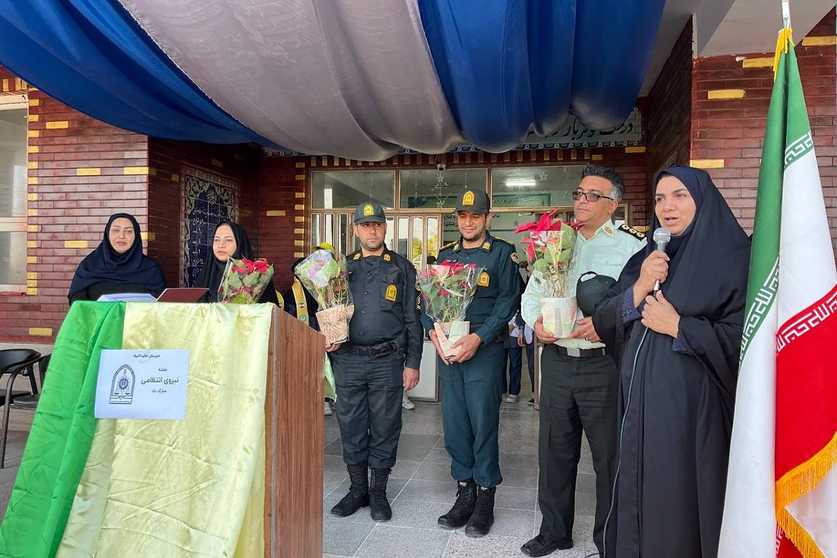 بزرگداشت هفته فراجا در مدارس دخترانه مهران، ملوک زندی و خاتمالانبیاء