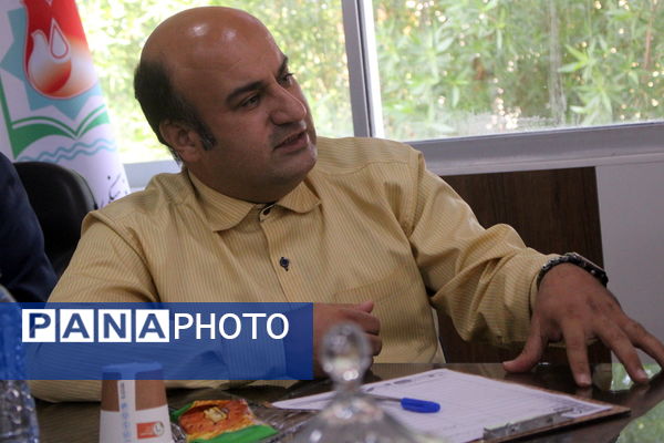 جلسه دبیرخانه استانی بیست و پنجمین جشنواره پرسش مهر ریاست جمهوری در بوشهر
