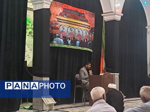 مراسم شب اربعین در مسجد الهادی نیشابور
