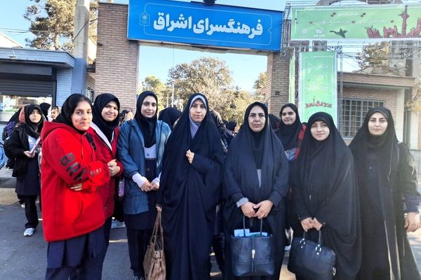 نسل نوجوان از سیره‌ حضرت فاطمه‌ زهرا(س) الهام می‌گیرد