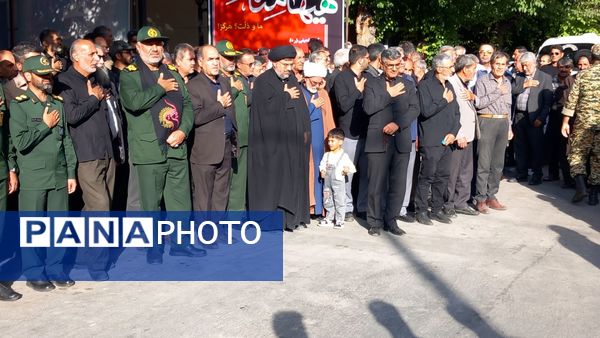 تشییع پیکر پزشکِ شهید در بروجن