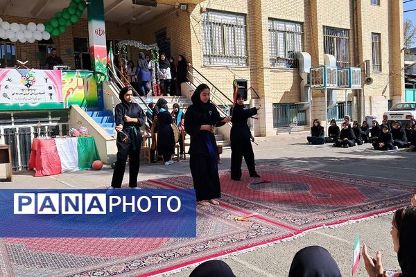 المپیاد درون‌مدرسه‌ای یادگار امام (ره)؛ شکوه اراده و لبخند دختران پرتلاش