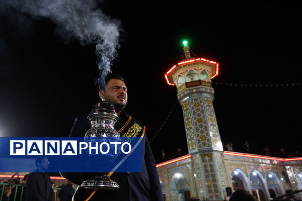 آیین شمعدان‌گردانی و خطبه خوانی شام رحلت حضرت معصومه(س)