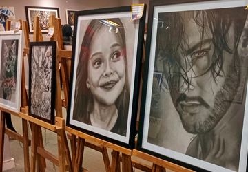 هفتمین نمایشگاه گروهی طراحی و نقاشی «پرواز رنگ‌ها»  در بجنورد 