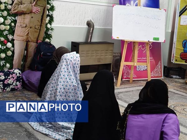 آینه‌های نور: لحظاتی سرشار از صمیمیت و گفتگو در اعتکاف دانش‌آموزی