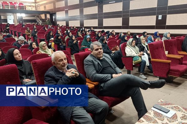 اولین نشست فصلی معلمان پژوهشگر شهریار