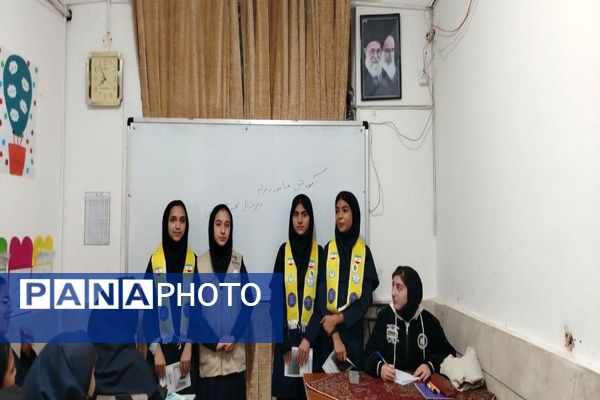 بیست و هفتمین مانور زلزله سراسری در دبیرستان شهید مجید دهنوی نیشابور 