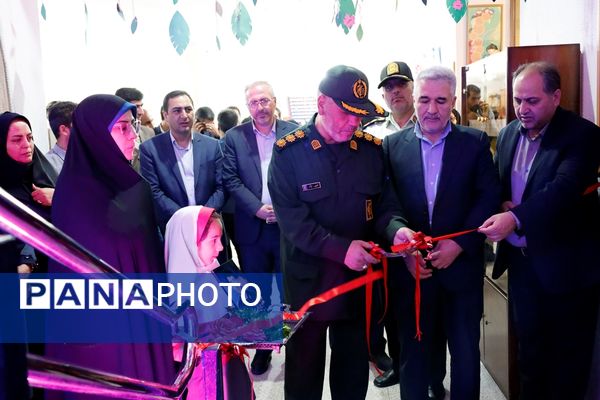 جشن شکوفه‌ها در آذربایجان غربی 