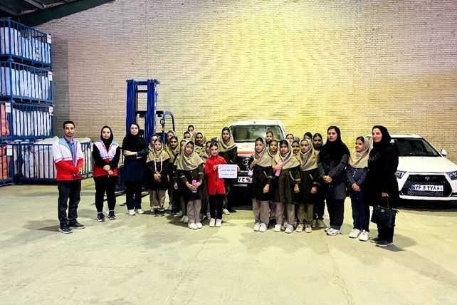  مراسم گرامیداشت هفته پدافند غیر عامل در آموزشگاه آیت الله غفاری 