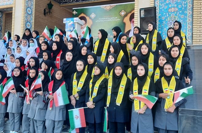 برگزاری راهپیمایی ۱۳ آبان ماه در شهر چوار 