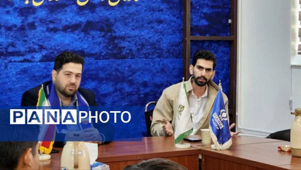 شما دانش آموزان آینده‌سازان این سرزمینید