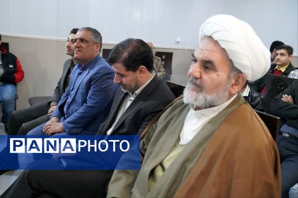 برگزاری ضیافت افطار سازمان دانش‌آموزی استان اصفهان