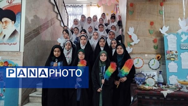 برگزاری جشنواره ایران شناسی در دبستان دخترانه شهدای ایران تایر