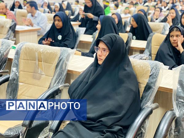 جشنواره فرهنگی هنری سرود بسیج دانش‌آموزی شهرستان مه ولات