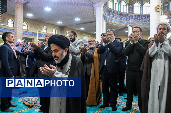 نماز عید فطر در مصلای امام خمینی (ره) ارومیه