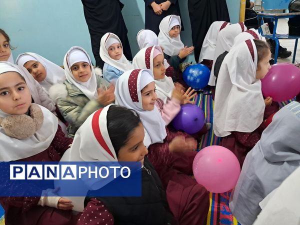 جشن اعیاد شعبانیه در دبستان شهید حشمت الله احمدپور قائمشهر
