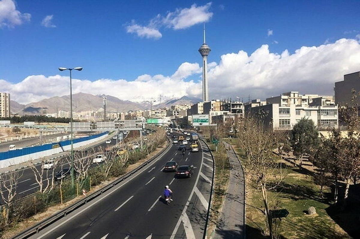 پیش‌بینی وزش باد و آسمانی ابری برای تهران