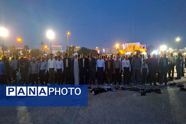 مهمانان ماه خدا اجتماع بزرگ دانش‌آموزان بوشهری 