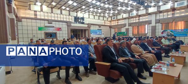 یادواره ۳۰۰۰ شهید خراسان شمالی و۶۴۴ شهید شیروان در دانشگاه آزاد اسلامی شهرستان شیروان