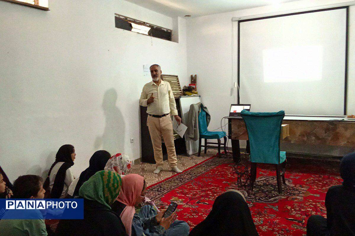 برگزاری کارگاه تخصصی هوش مصنوعی در پایگاه بسیج مبارکه شهرستان قدس