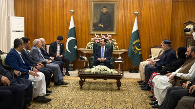 رئیس سنای پاکستان در دیدار قالیباف بر هم‌افزایی بیشتر تهران و اسلام‌آباد تاکید کرد