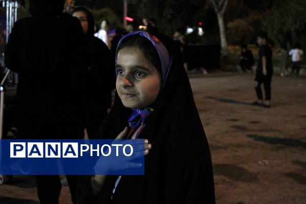 مراسم عزاداری و تعزیه خوانی شب هشتم محرم در گچساران 