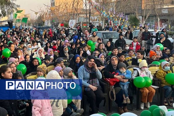 جشن بزرگ میلاد مولود کعبه در شهر قیامدشت ری یک