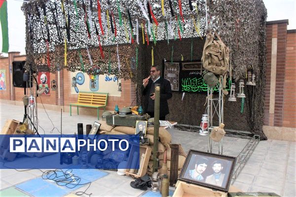 جلوه‌هایی از یادواره شهدا در دبستان استثنایی باغچه‌بان قم