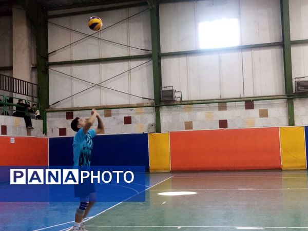 فینال فوتبال مدارس متوسطه ناحیه 3 مشهد