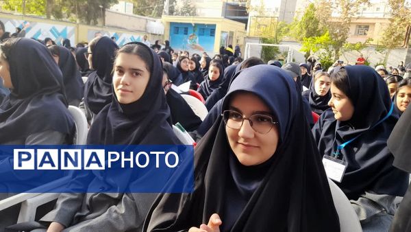 نواخته شدن زنگ مهر در فرزانگان ۴؛ هم صدایی با آغاز سال تحصیلی در سراسر کشور