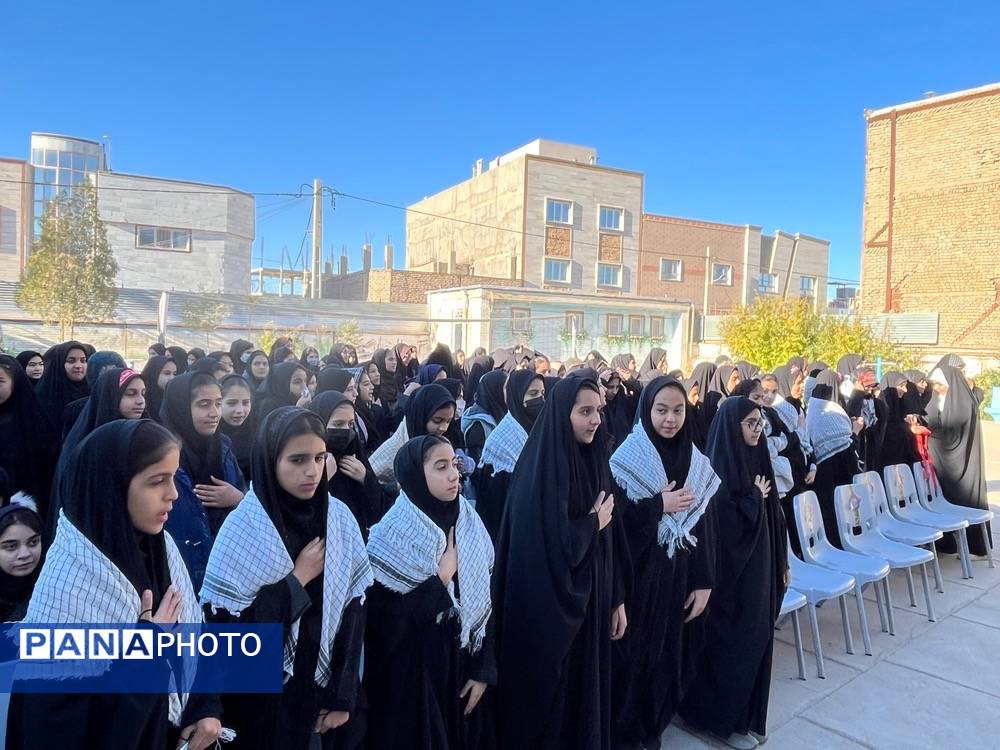  عزاداری به مناسبت دهه فاطمیه در مدرسه شهید محمدی پور خلیل آباد 