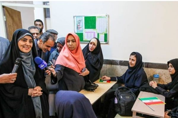 سیزدهم آبان، سه فصل از حماسه و بیداری در تاریخ پرفروغ سرزمین ایران است 