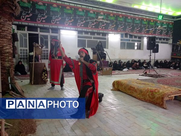 اجرای نمایش و شبیه خوانی دهه فاطمیه در تکیه ابوالفضلی روستای فدافن