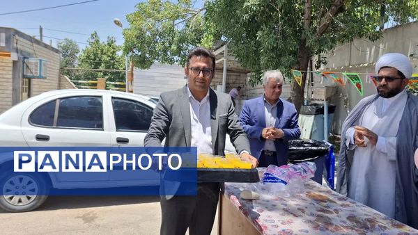 پخش شربت به مناسبت عید سعید غدیر خم در اداره‌کل آموزش و پرورش کهگیلویه و بویراحمد