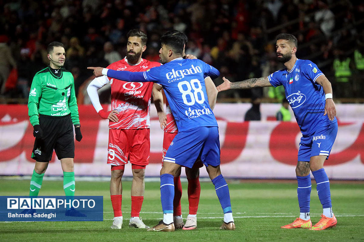 مهدوی بازی پرسپولیس را سوت می‌زند؛ حیدری قاضی دیدار استقلال-پیکان