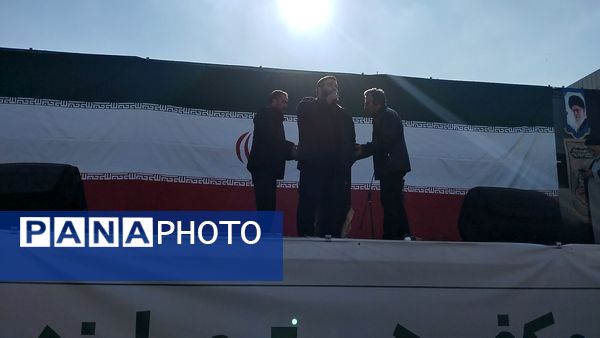 حضور پررنگ جوانان دهه هشتادی