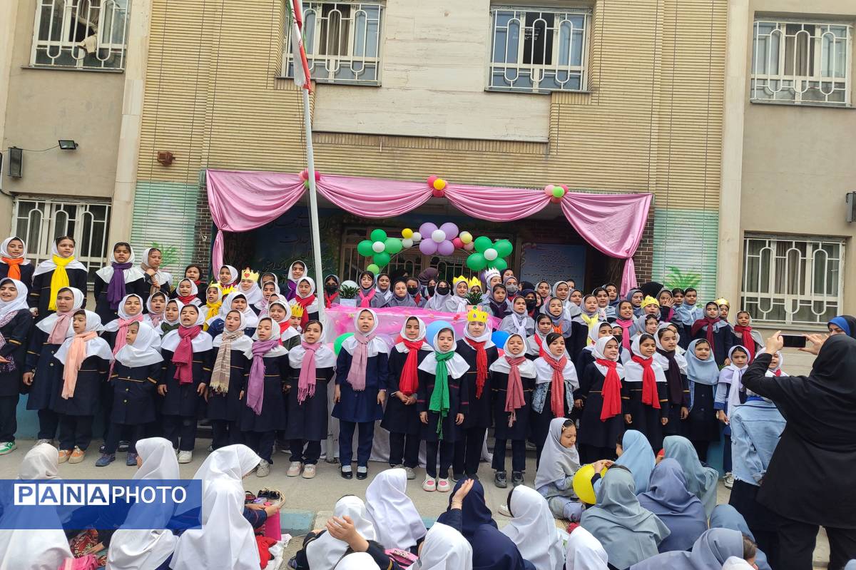 روز معلم در دبستان سروقد مشهد